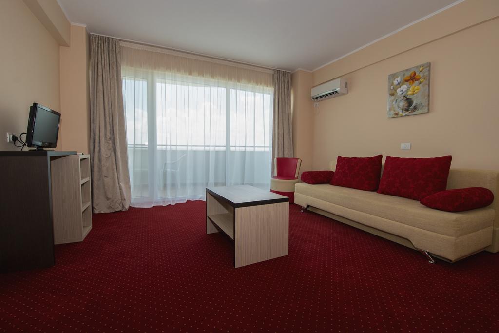 Hotel Romantic Mamaia Exterior foto